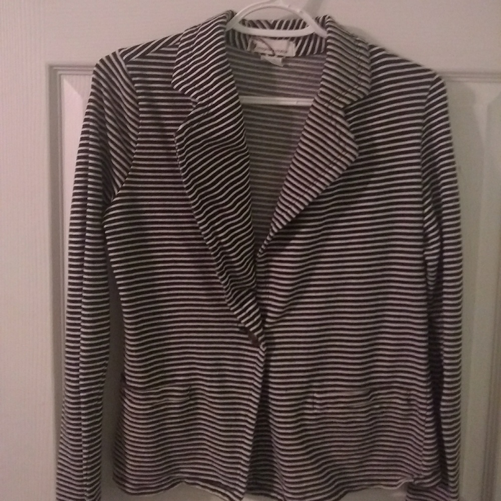 Cute gently used cotton Blazer